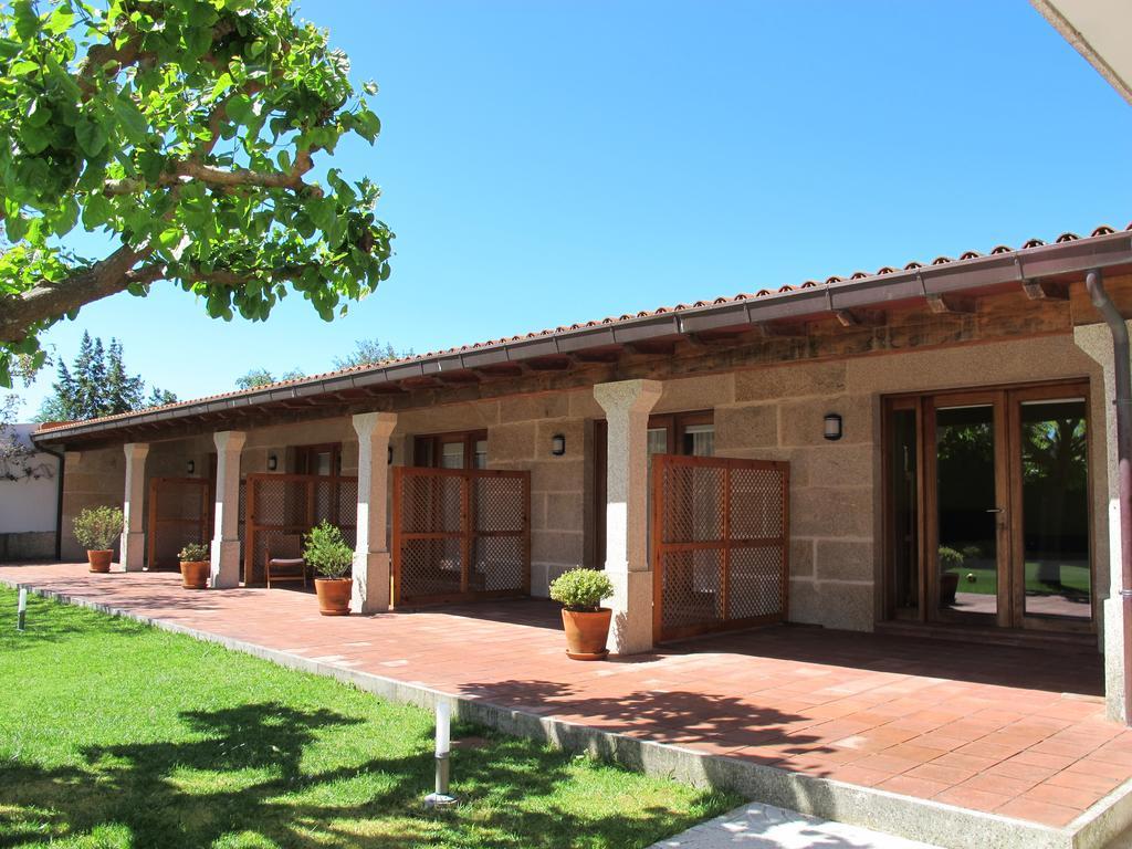 Hostal Cova Da Balea Aldán Exterior foto