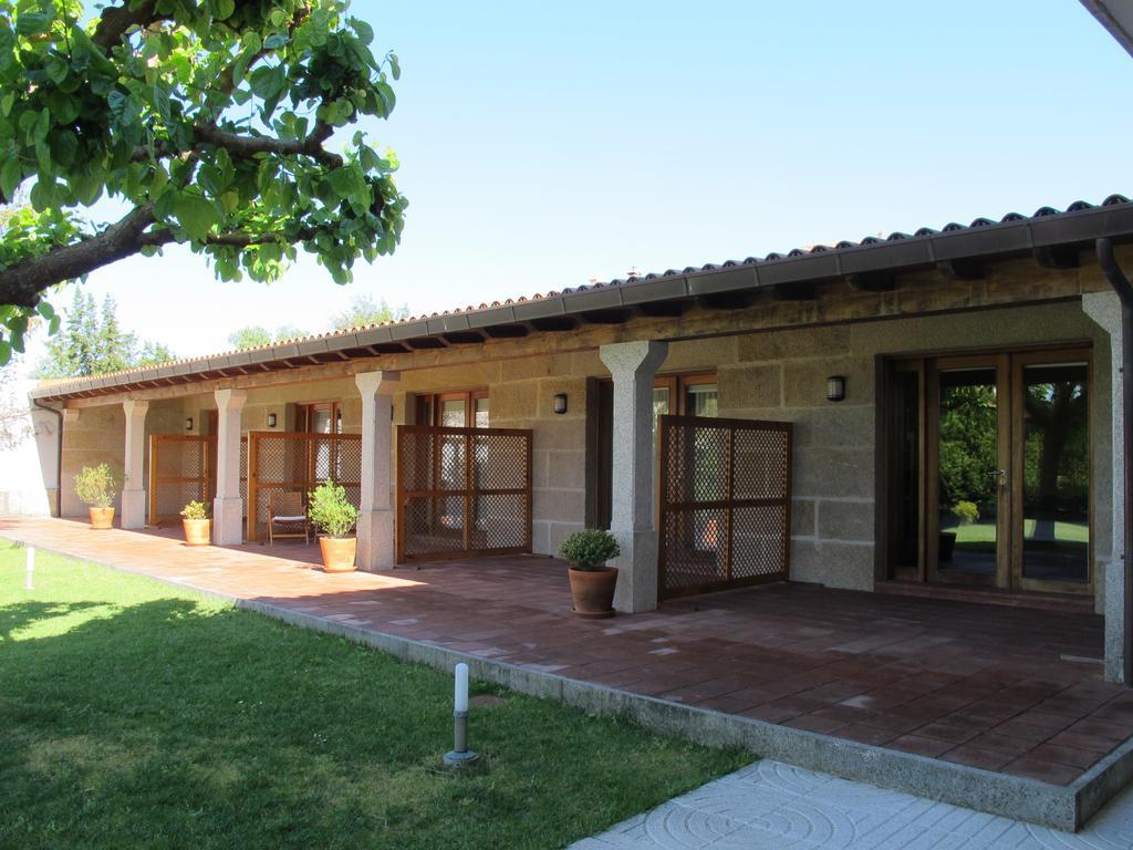 Hostal Cova Da Balea Aldán Exterior foto